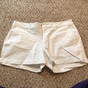 White Old Navy Shorts-Size 4